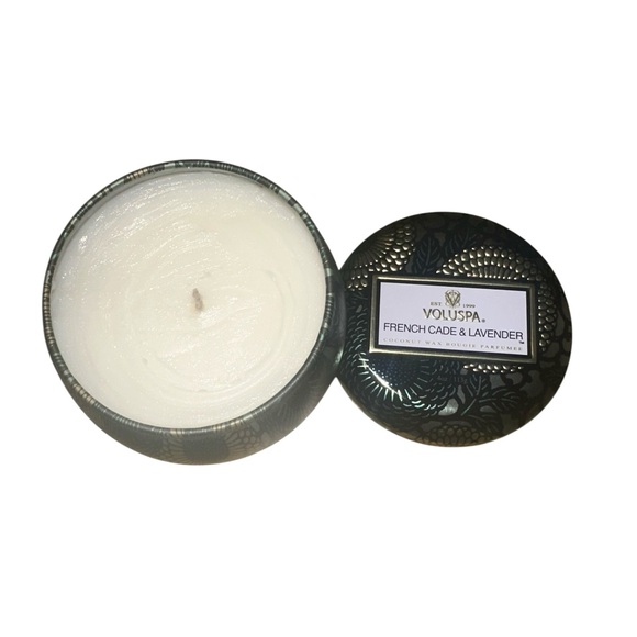 Voluspa French Cade & Lavender Candle - Picture 2 of 3